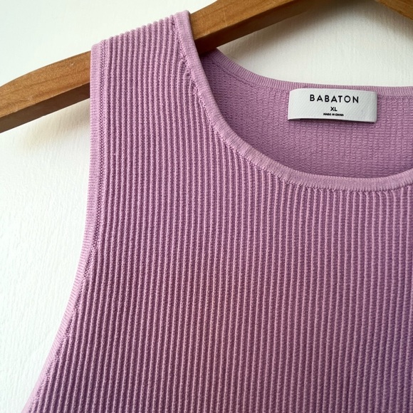 Babaton Sculpt lilac cropped ribbed tank - Picture 2 of 4